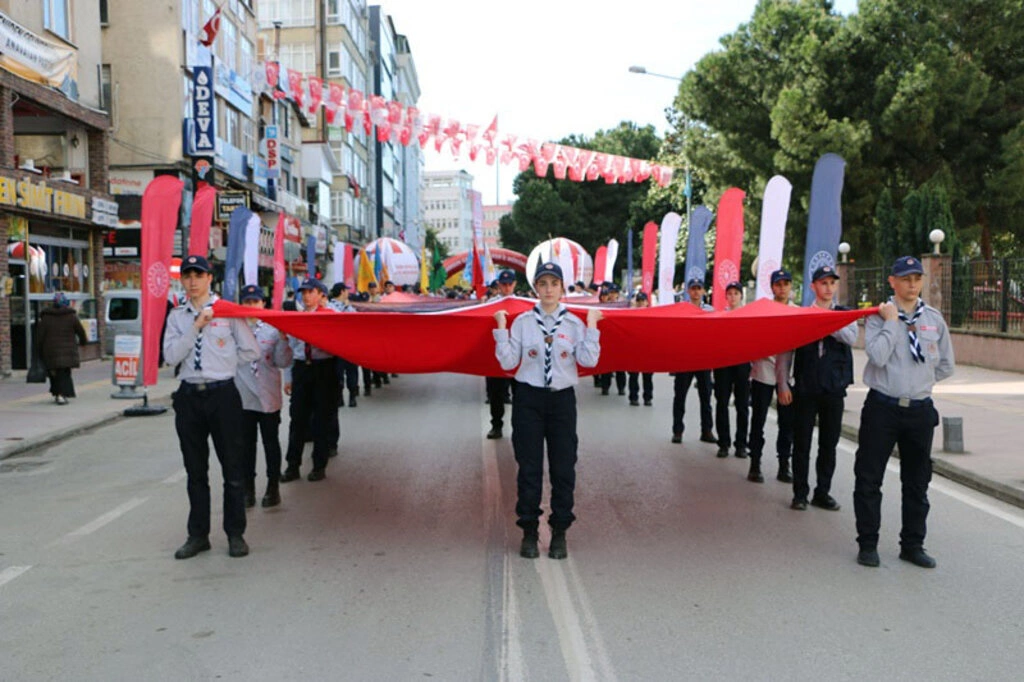 1919 metrelik dev bayrak Samsun caddelerinde gezdi - Resim 4