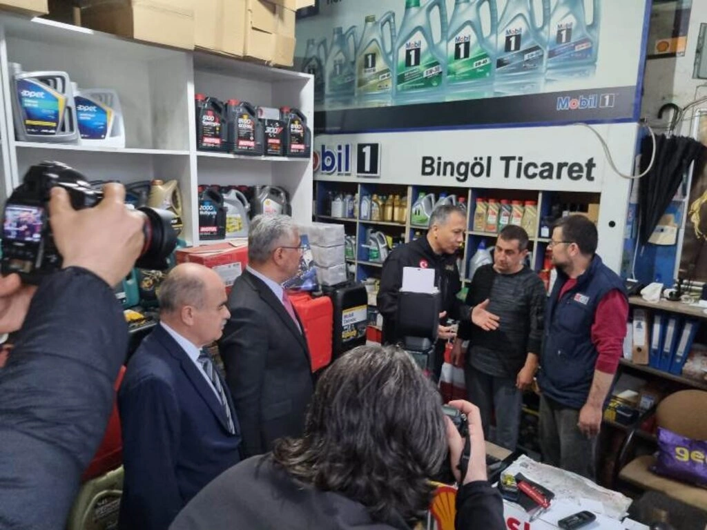 İçişleri Bakanı Yerlikaya Canik'te incelemelerde bulundu - Resim 2