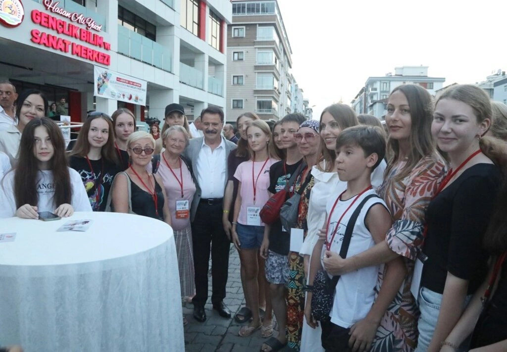 Başkan Deveci: Barışın sesini, tüm dünyaya duyuracağız - Resim 7