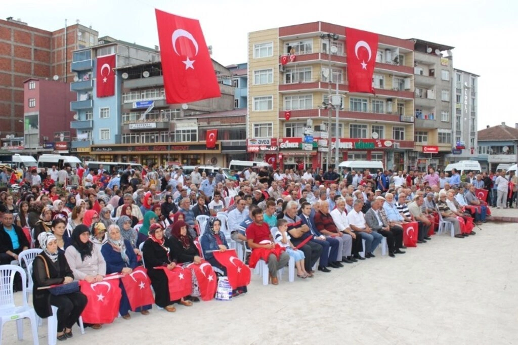 Tekkeköy’de Şehitleri anma ve Dua programı - Resim 4