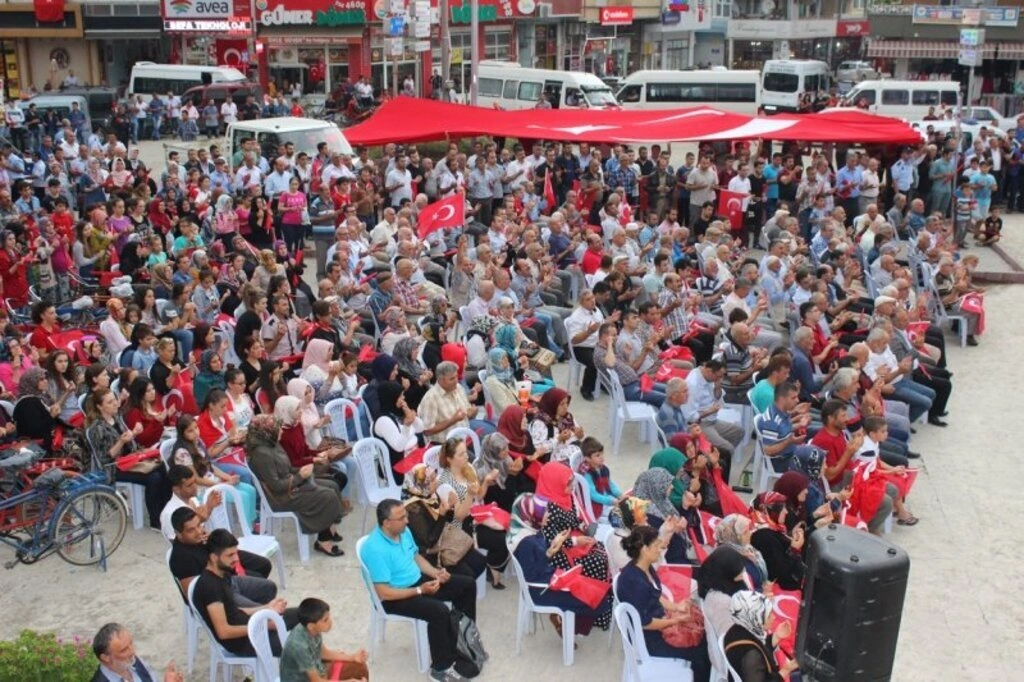 Tekkeköy’de Şehitleri anma ve Dua programı - Resim 9