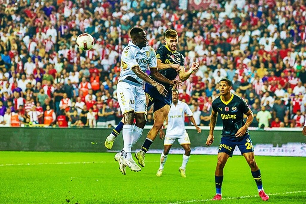 Samsunspor Fenerbahçe maçının özel fotoğrafları  - Resim 15