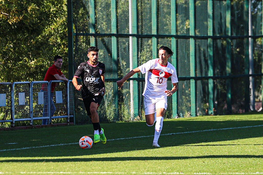 Samsunspor U19 Milli Takım ile hazırlık maçı yaptı - Resim 4