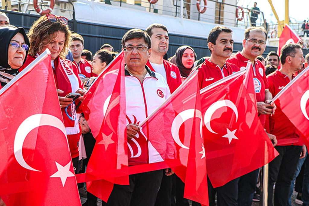 Samsun'da 100. Yıl Adalet Spor Oyunları Etkinliği Bayrak Yürüyüşü - Resim 7