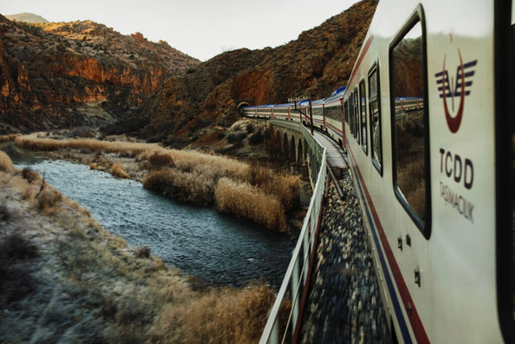 Doğu ekspresi treni fotoğrafları - Resim 1