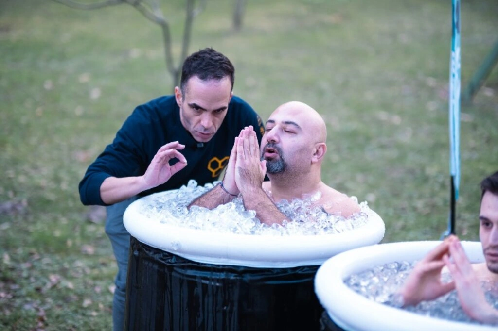 Mayo ile karlı dağlara tırmandılar! Wim Hof Method kış kampı - Resim 4