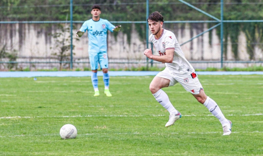 Bedirhan Çetin U18 Milli Takıma davet edildi - Resim 1