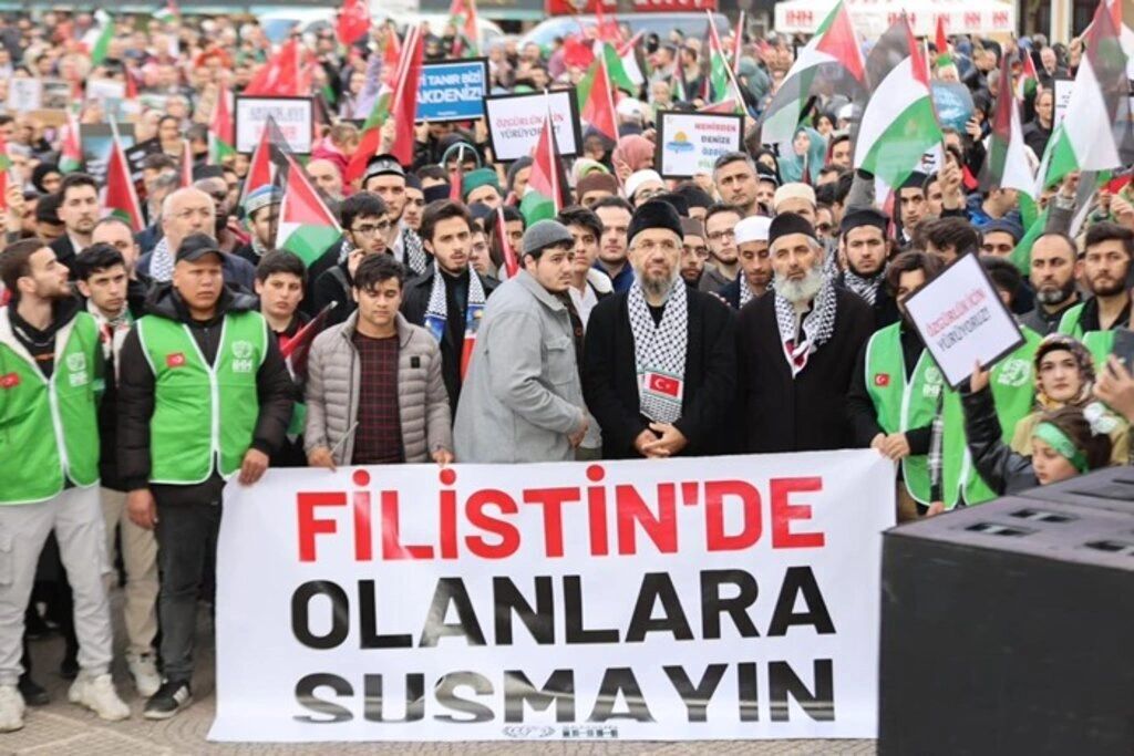 Samsun'da on binler Filistin için yürüdü - Resim 11