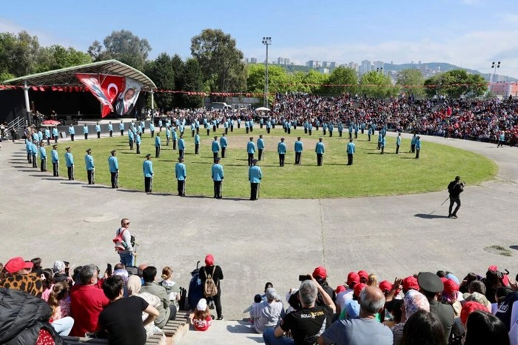 19 Mayıs Samsun’da coşkuyla kutlandı - Resim 10