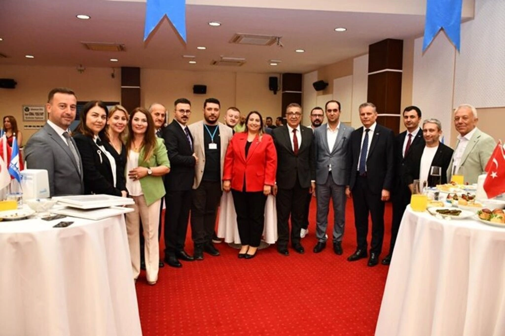 Serbest Muhasebeci Mali Müşavirlik Meslek Yasası'nın 35. Yılı Kutlandı - Resim 5
