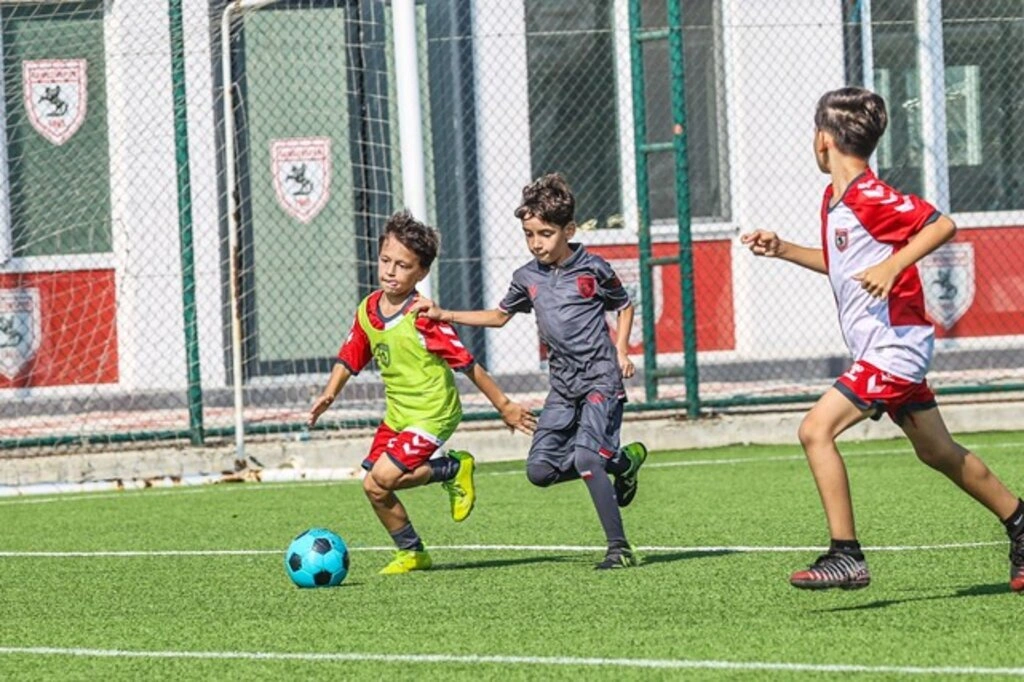 Samsunspor Futbol Okulları Şenliği Başladı - Resim 7