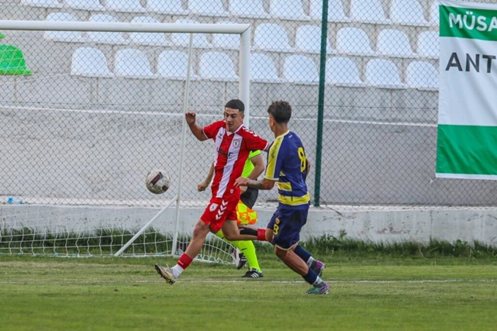 Samsunspor U19 Ankaragücü'nü 3-0 mağlup etti - Resim 1