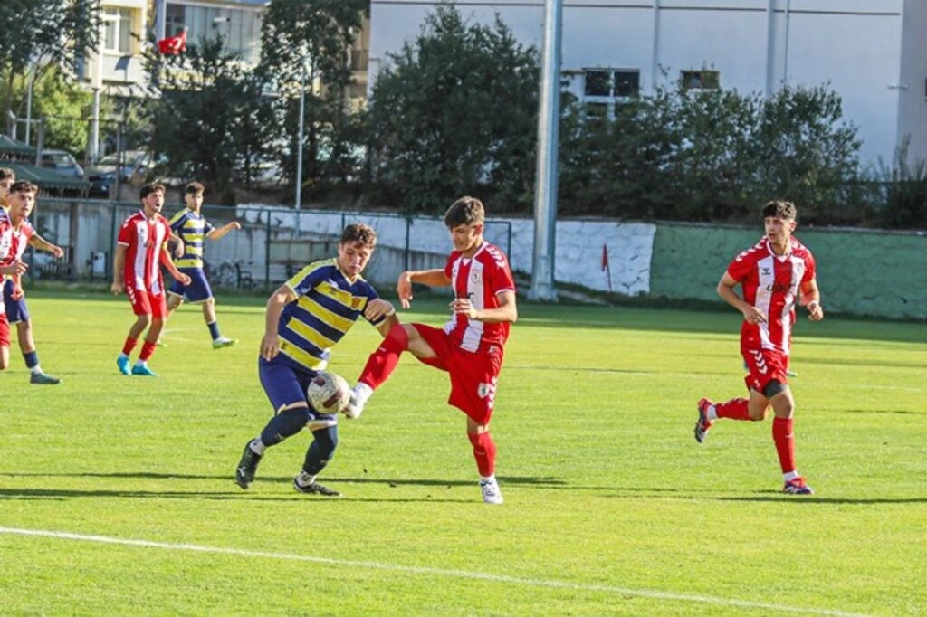 Samsunspor U19 Ankaragücü'nü 3-0 mağlup etti - Resim 6