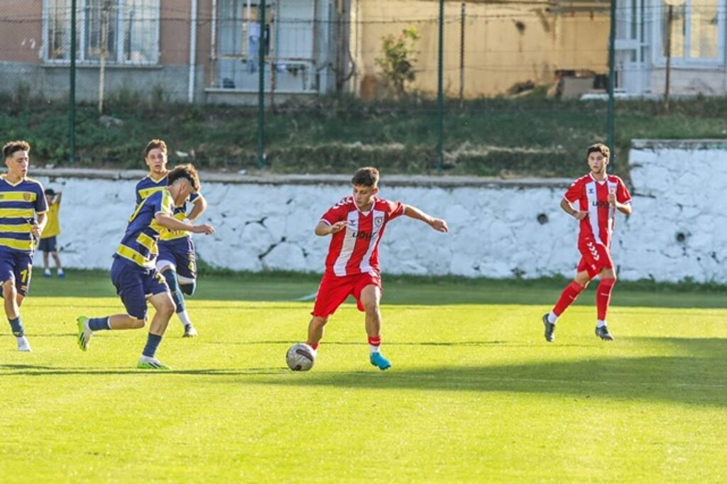Samsunspor U19 Ankaragücü'nü 3-0 mağlup etti - Resim 7
