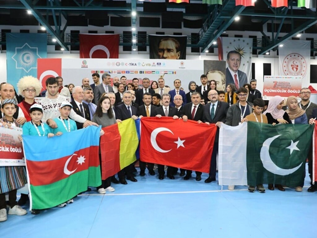Uluslararası Türk Dünyası Bilim ve Kültür Şenliği Samsun'da coşkuyla gerçekleşti - Resim 3