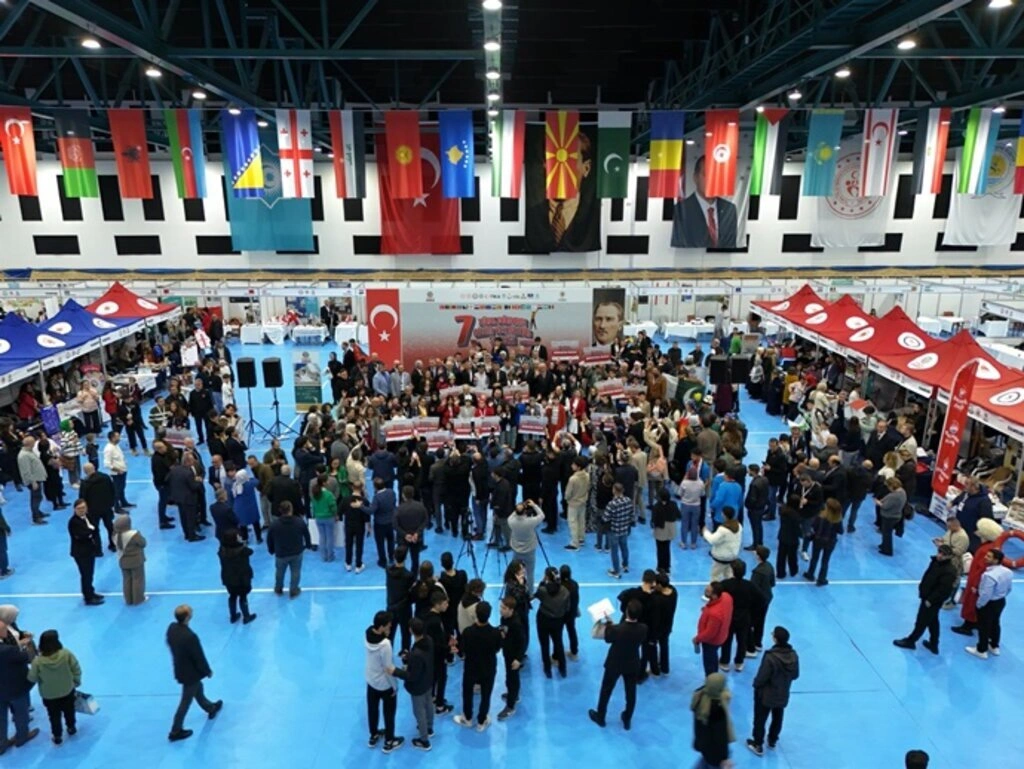 Uluslararası Türk Dünyası Bilim ve Kültür Şenliği Samsun'da coşkuyla gerçekleşti - Resim 5
