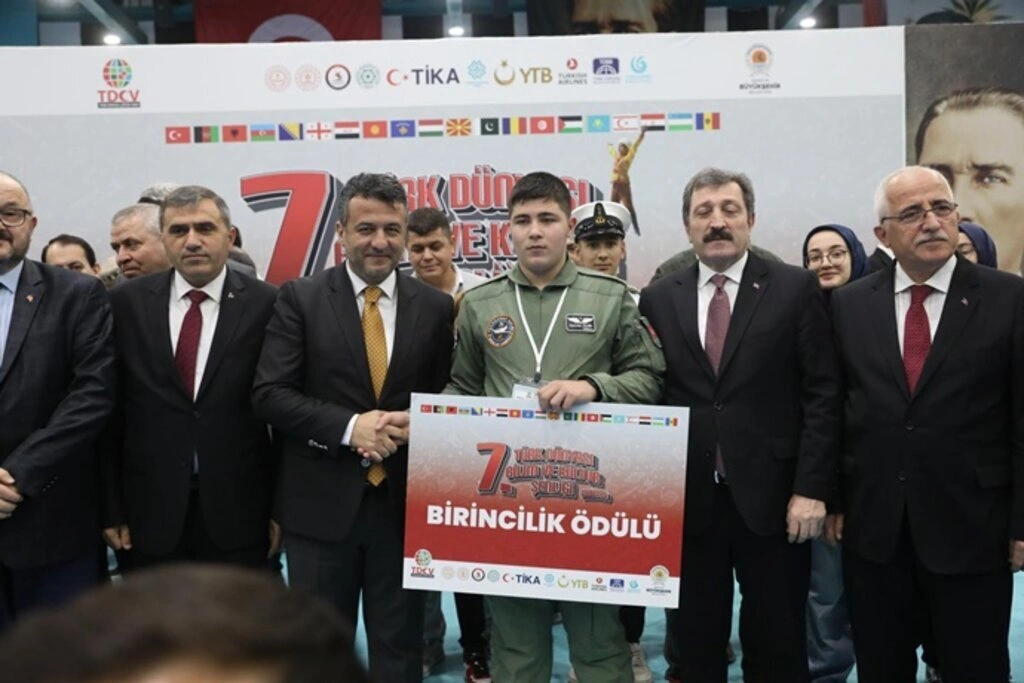 Uluslararası Türk Dünyası Bilim ve Kültür Şenliği Samsun'da coşkuyla gerçekleşti - Resim 11