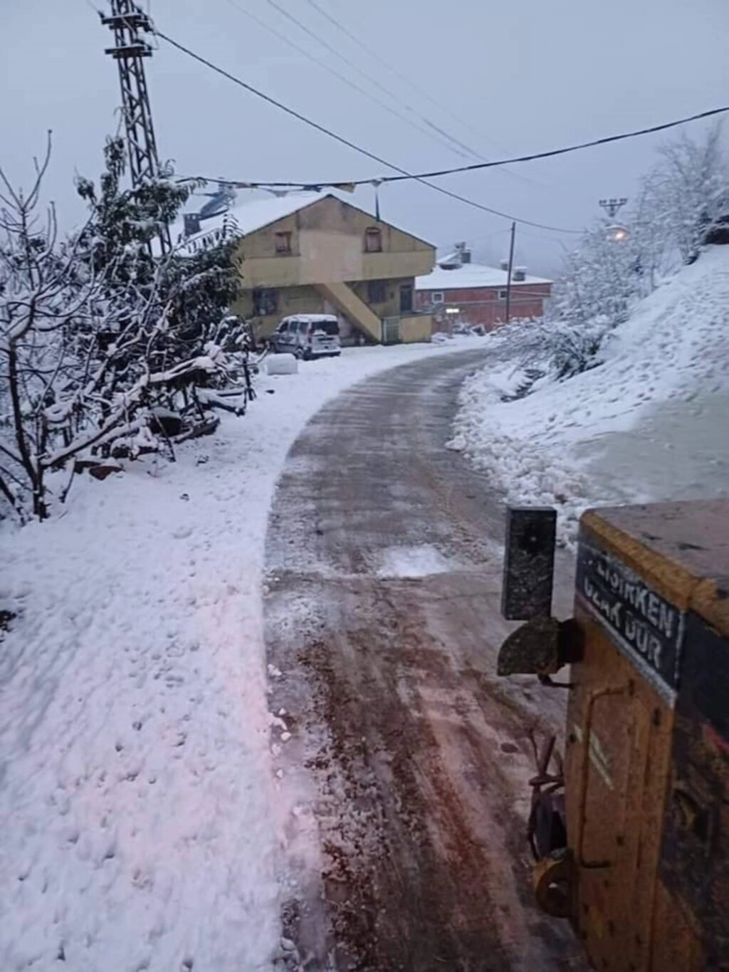 Samsun'da 70 cm Kar, Köpek Karın İçinde Kayboldu! Samsun'dan Kar Manzaraları - Resim 12