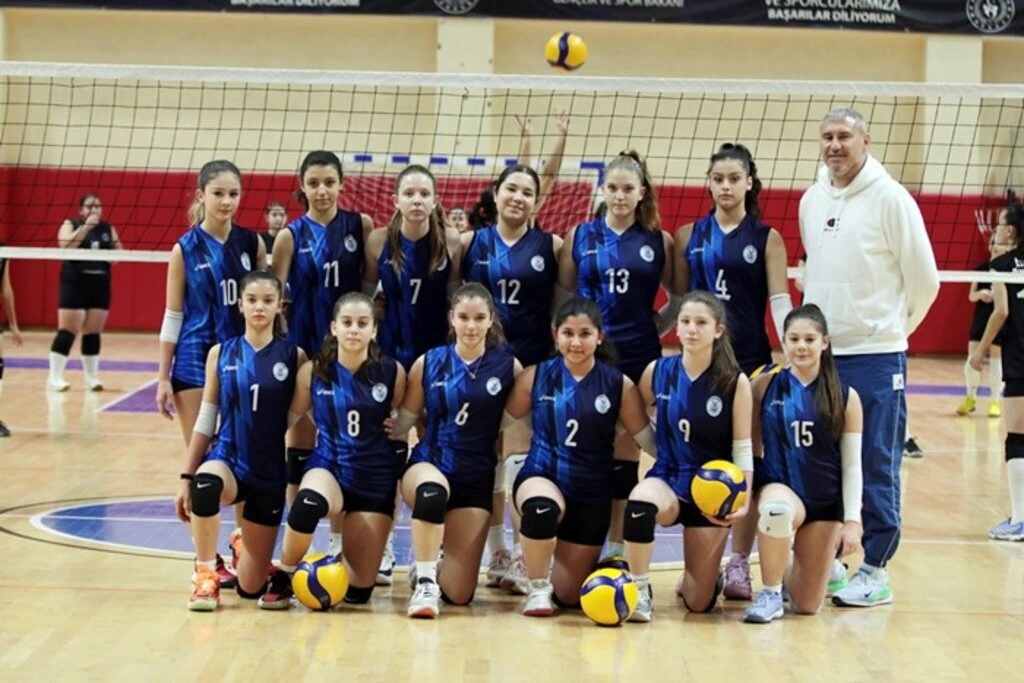 Okul Sporları Voleybol Yıldız Grup Müsabakaları başladı - Resim 8