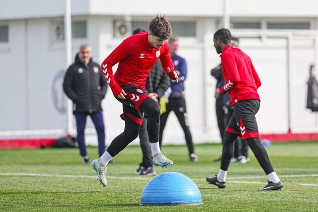 Samsunspor Beşiktaş'a, Beşiktaş'ta Samsunspor'a hazırlanıyor! - Resim 2