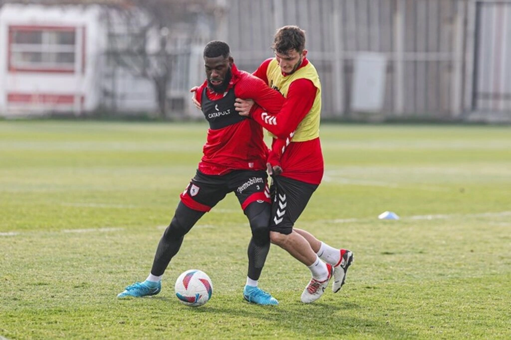 Samsunspor Beşiktaş'a, Beşiktaş'ta Samsunspor'a hazırlanıyor! - Resim 12
