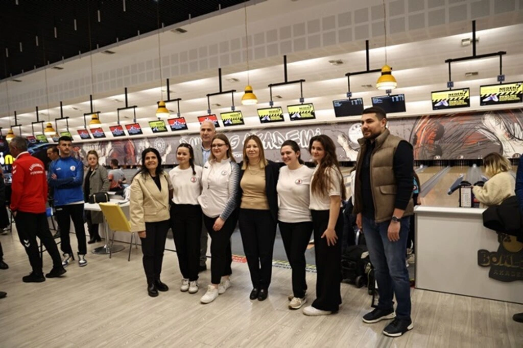 Samsun'da Ünilig Gençler Bowling Türkiye Şampiyonası - Resim 1