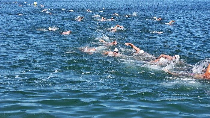 Terme Açık Su Yüzme Yarışması Fotoğrafları - Resim 10