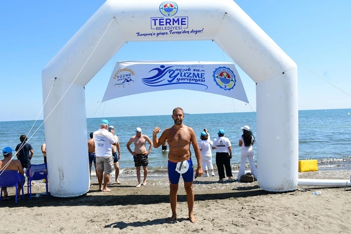 Terme Açık Su Yüzme Yarışması Fotoğrafları - Resim 24