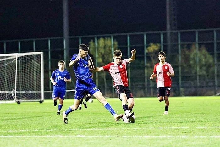 Samsunspor U19 Beşiktaş maçı hazırlıklarını sürdürüyor - Resim 1