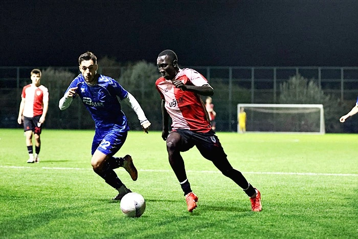 Samsunspor U19 Beşiktaş maçı hazırlıklarını sürdürüyor - Resim 2