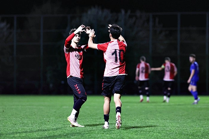 Samsunspor U19 Beşiktaş maçı hazırlıklarını sürdürüyor - Resim 3