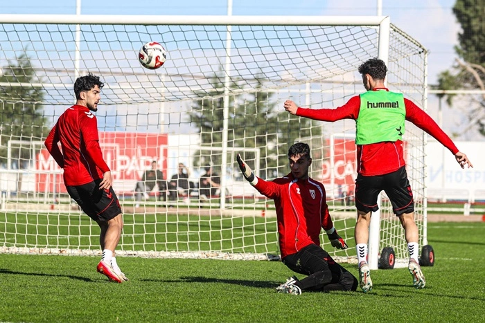 Samsunspor Galatasaray maçı hazırlıklarına başladı - Resim 10