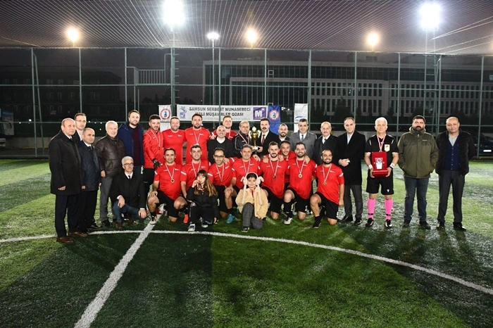 Samsun SMMMO Kurumlar Arası 6. Geleneksel Futbol Turnuvası Kupa Finali ile Sona Erdi - Resim 4