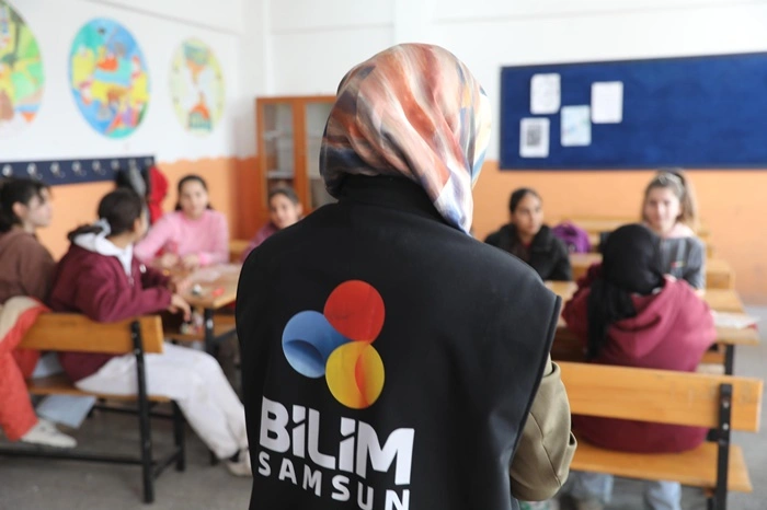SAMSUN'DA BÜYÜKŞEHİR 40 KÖY OKULUNDAKİ 3 BİN 800 ÖĞRENCİYİ BİLİMLE BULUŞTURDU - Resim 16