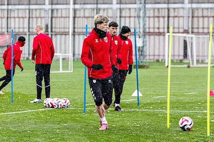 Samsunspor Fenerbahçe süper kupa yarı finali maçının hazırlıklarına devam ediyor - Resim 1