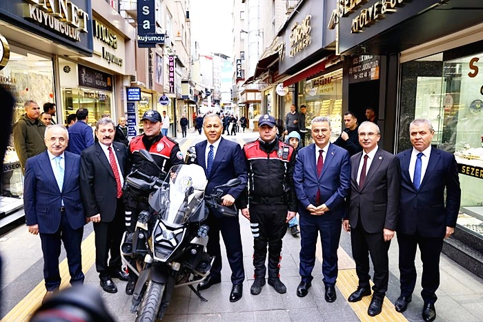 Bakan Yerlikaya Samsun'un Kalbi İlkadım'da - Resim 2