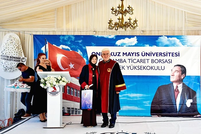 Çarşamba Ticaret Borsası MYO’da Mezuniyet Sevinci - Resim 5