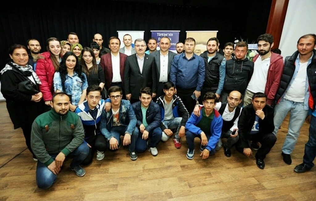 Canik'te 10 bin kişiye Yeni Türkiye anlatıldı - Resim 6