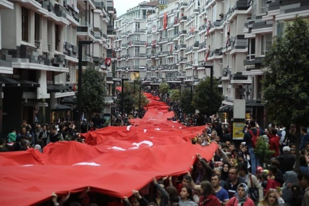 19 MAYIS BAYRAK - Resim 2