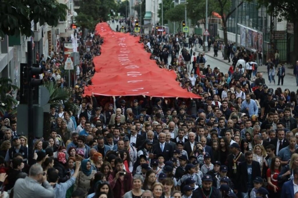 19 MAYIS BAYRAK - Resim 5