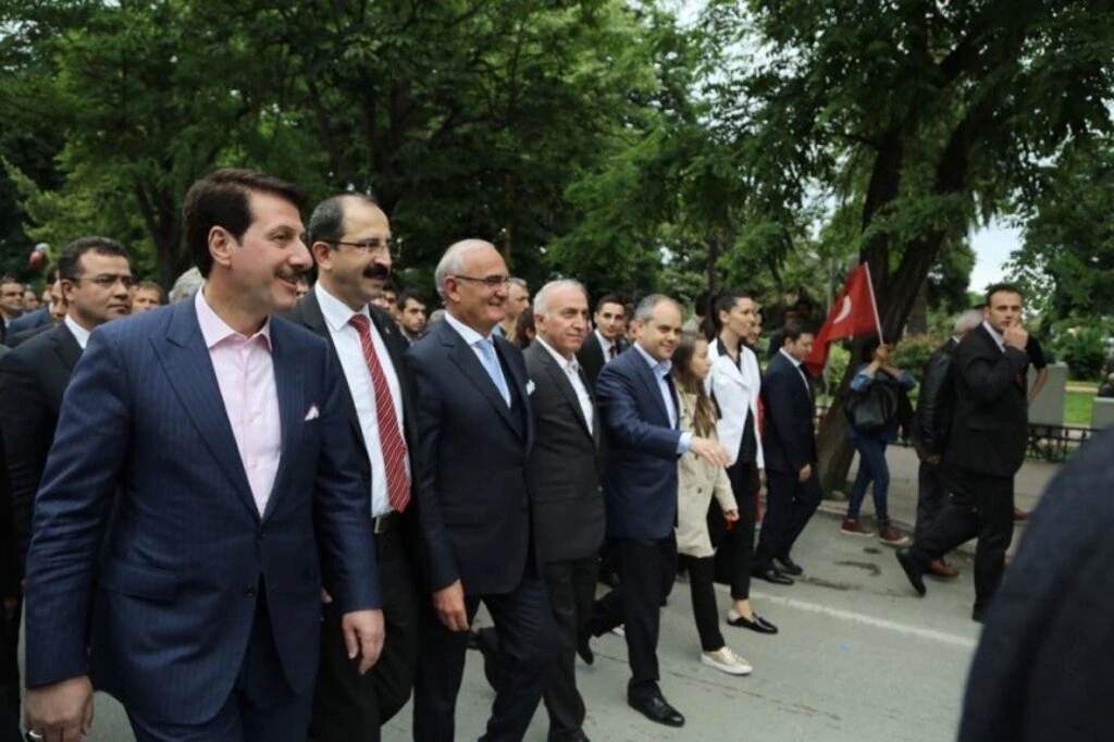 19 MAYIS BAYRAK - Resim 11