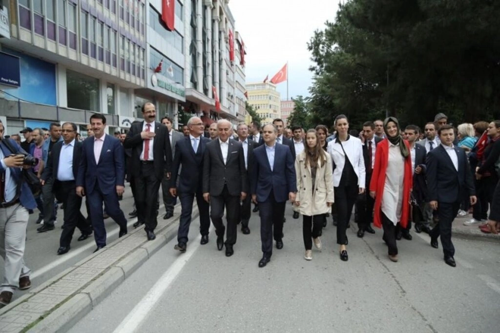 19 MAYIS BAYRAK - Resim 13