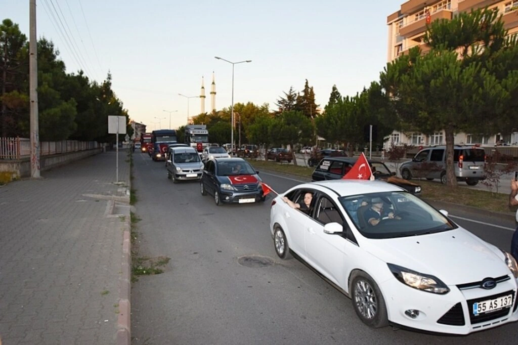 Tekkeköy Milli İradeye sahip çıktı - Resim 6