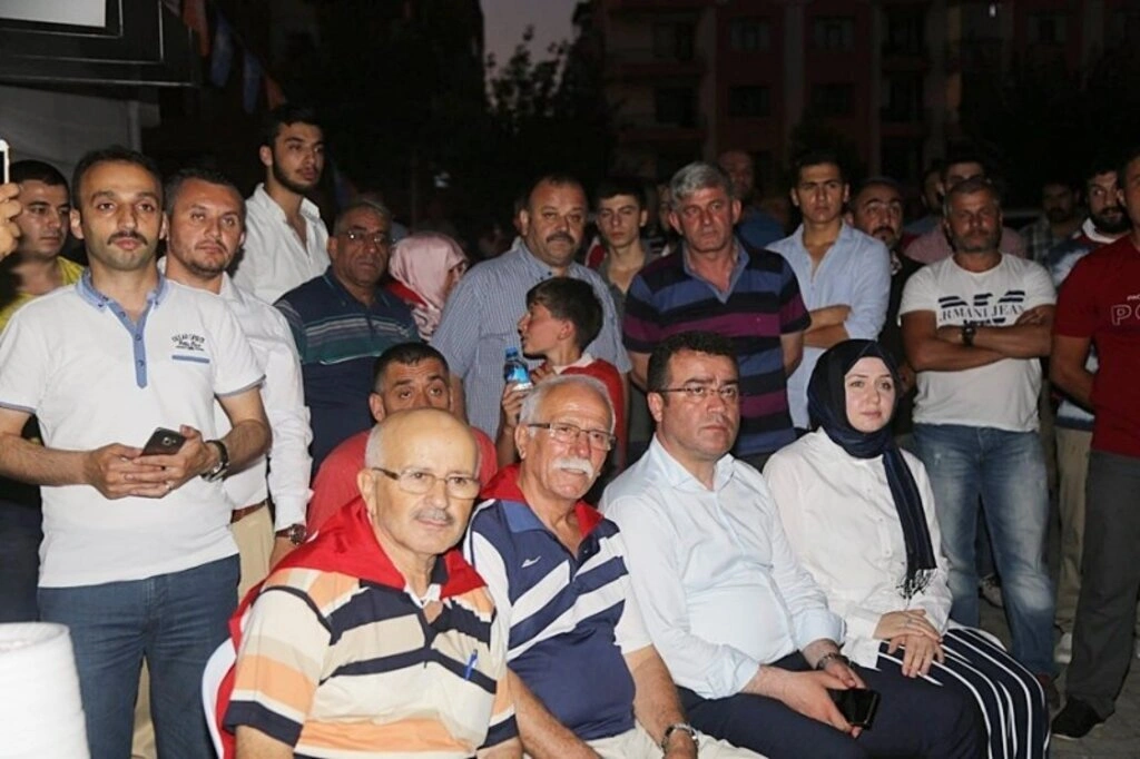 Atakum'da demokrasi nöbeti - Resim 1