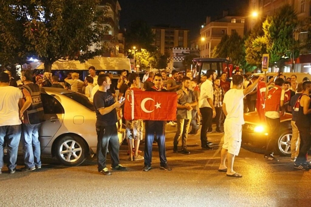Atakum'da demokrasi nöbeti - Resim 3