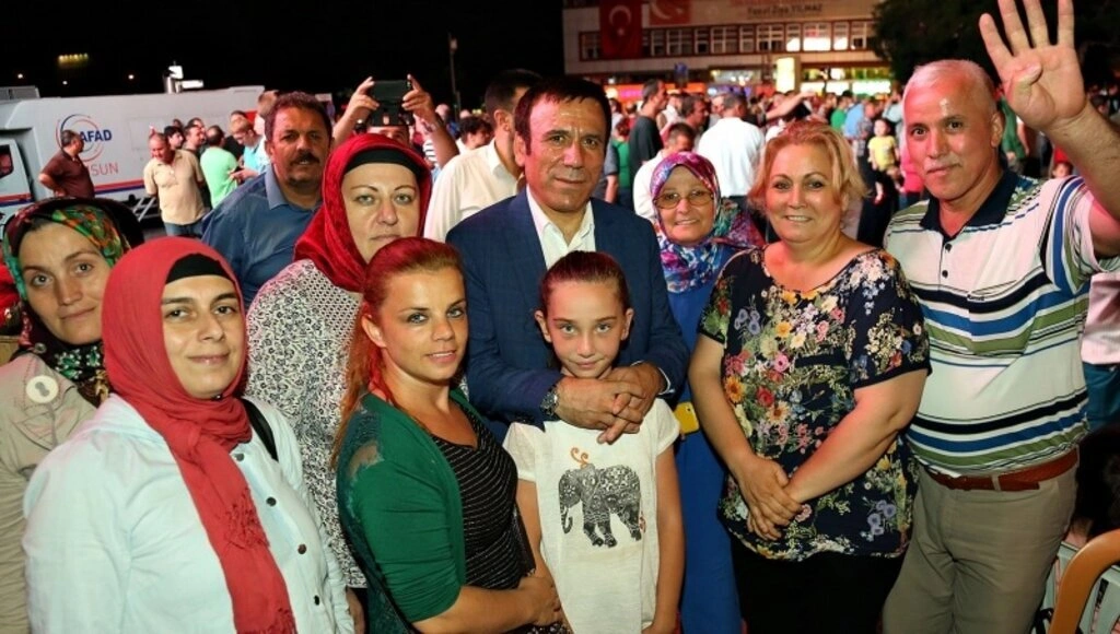 Canik Belediye Başkanı Osman Genç Demokrasi nöbeti - Resim 12
