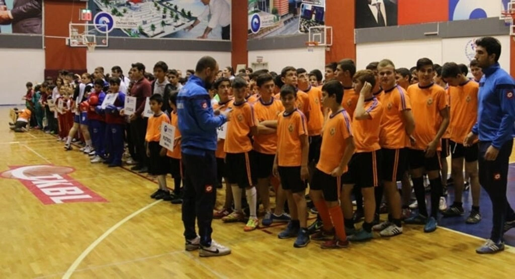 Canik'te spor külüpleri biraraya geldi - Resim 1