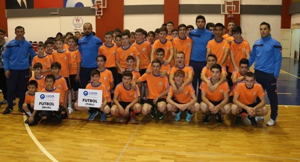 Canik'te spor külüpleri biraraya geldi - Resim 4