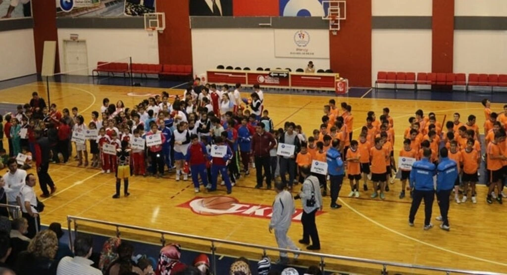 Canik'te spor külüpleri biraraya geldi - Resim 5