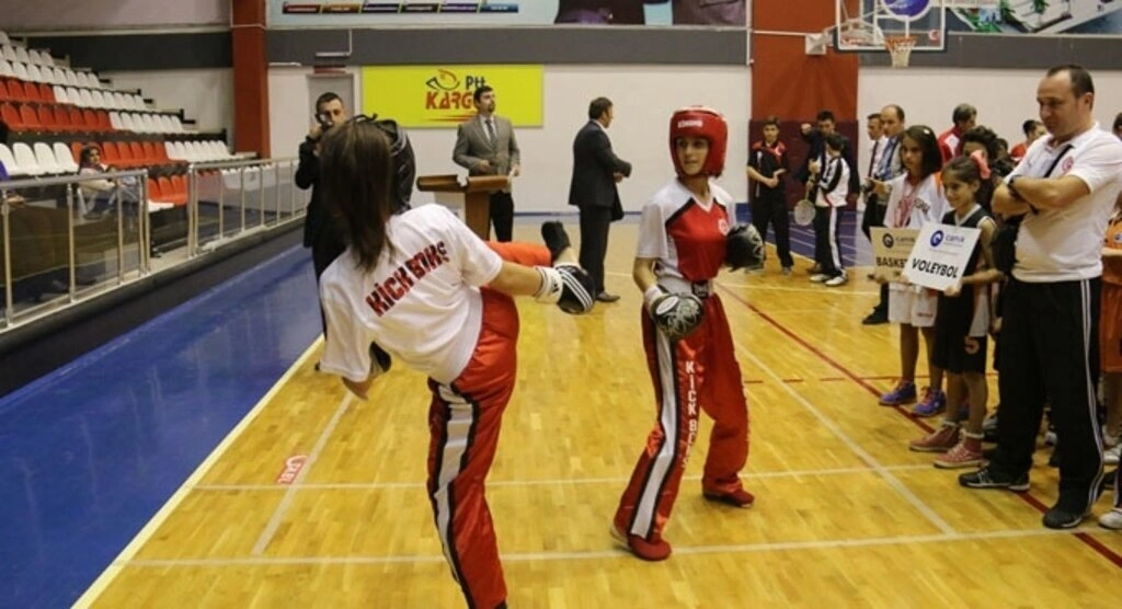 Canik'te spor külüpleri biraraya geldi - Resim 12